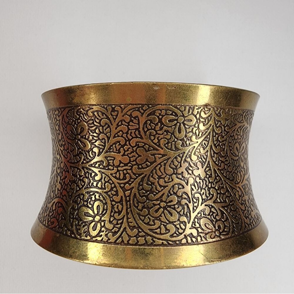 Vintage brass bracelet cuff
